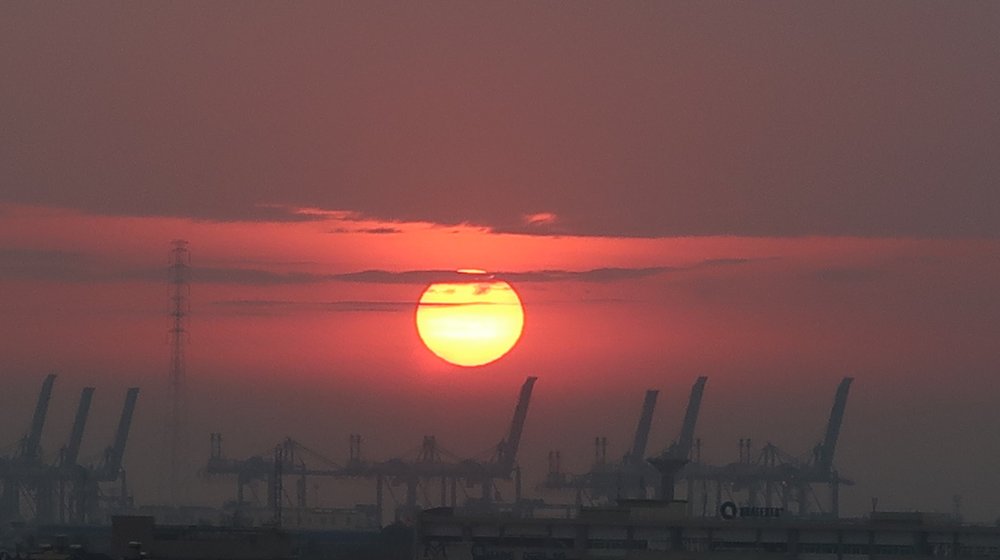  A Saigon Sunrise, February 2018. 