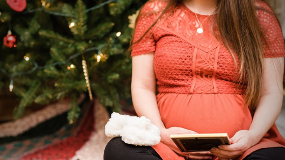 what to get an expecting mom for christmas