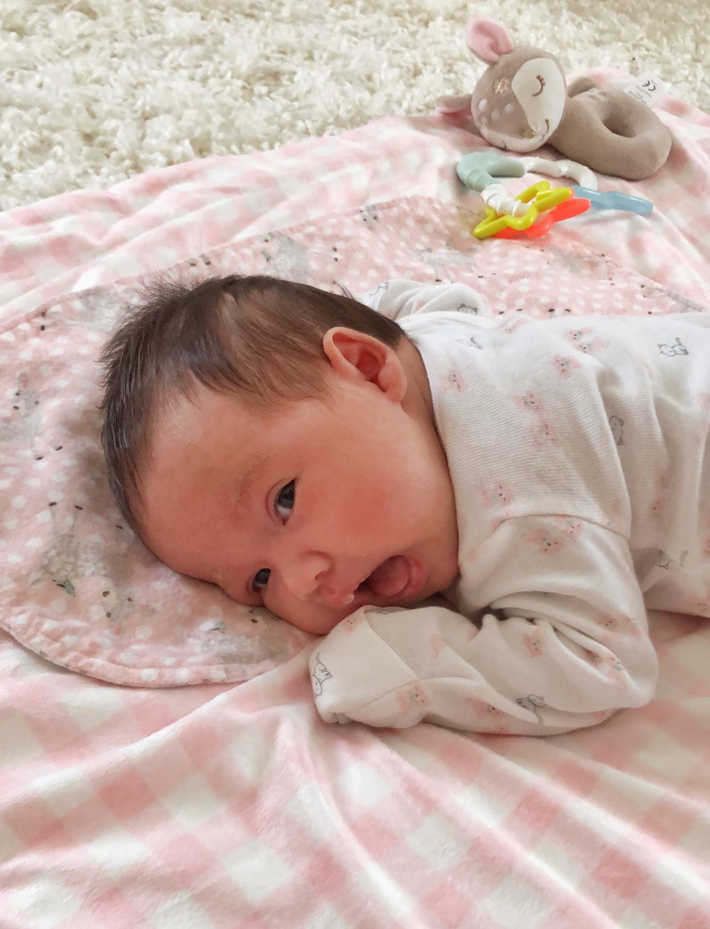 tummy time with newborn